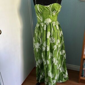 Zara summer outfit. Never worn. Too small.